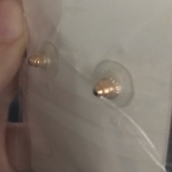 NEW Pearl Drop Earrings(freshwater pearls) - Picture 4 of 4